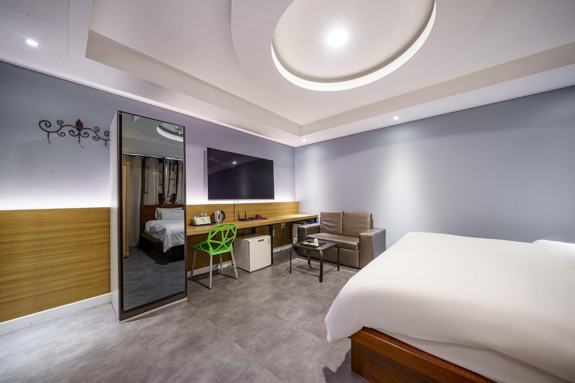 Hotel New Evergreen Mokpho Kültér fotó
