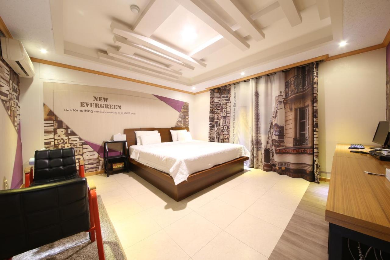 Hotel New Evergreen Mokpho Kültér fotó